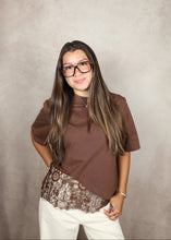 Load image into Gallery viewer, Lace Trim Tee