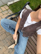 Load image into Gallery viewer, Day Off Vest