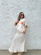 Load image into Gallery viewer, Shells & Tanlines Oversized Tee