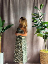 Load image into Gallery viewer, ZSUPPLY Bayside Tova Palm Midi Dress
