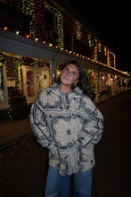 Load image into Gallery viewer, Mosaic Sherpa