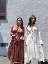 Load image into Gallery viewer, Landslide Duster Blouse