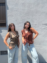 Load image into Gallery viewer, Cinnamon Latte Top