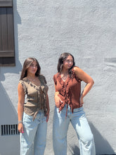 Load image into Gallery viewer, Cinnamon Latte Top