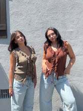 Load image into Gallery viewer, Cinnamon Latte Top