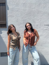 Load image into Gallery viewer, Cinnamon Latte Top