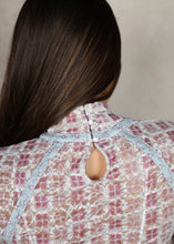 Load image into Gallery viewer, FREE PEOPLE Lyric Long Sleeve
