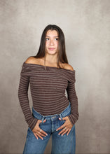 Load image into Gallery viewer, Eastside Off-Shoulder Top
