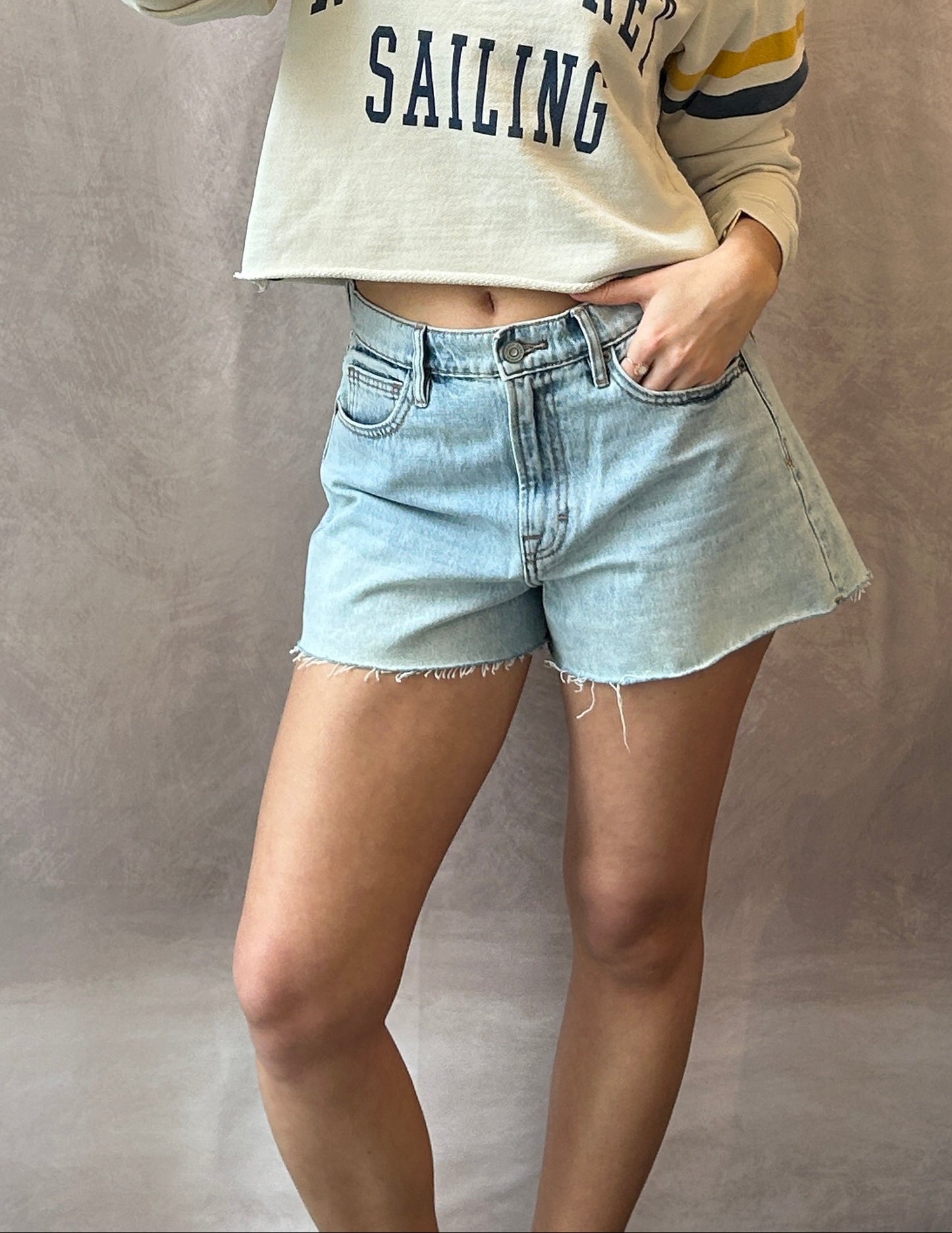 HIDDEN Medium Wash Side