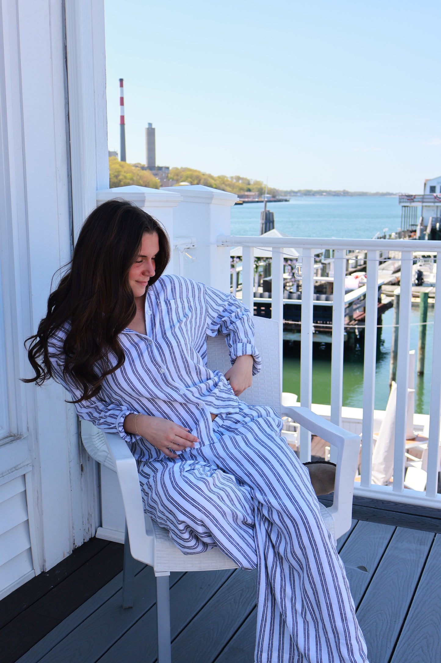 PERFECT STRIPED BUTTON UP