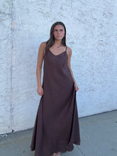 Load image into Gallery viewer, Easy Days Linen Dress

