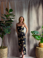 Load image into Gallery viewer, Sahara Palms Maxi
