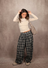 Load image into Gallery viewer, Hadley Plaid Balloon Pants
