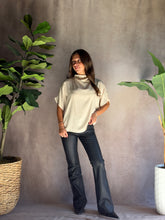 Load image into Gallery viewer, Satin Glow Blouse
