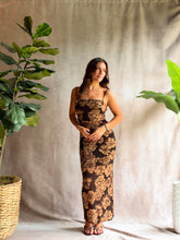 Load image into Gallery viewer, Garden Espresso ruched Midi Dress
