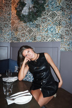 Load image into Gallery viewer, Fine Dining Top
