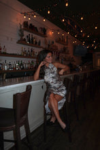 Load image into Gallery viewer, Drift Away Top
