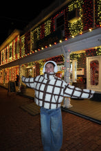 Load image into Gallery viewer, Gingerbread Puffer
