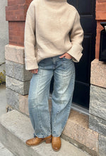 Load image into Gallery viewer, Flying Monkey High Rise Crop Dart Barrel Jean
