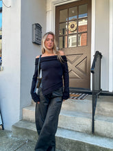 Load image into Gallery viewer, Guest List Pants
