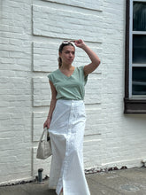 Load image into Gallery viewer, Day At The Vineyards Skirt
