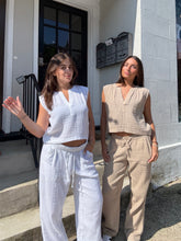 Load image into Gallery viewer, ZSUPPLY Plaza Airy Pant
