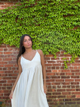 Load image into Gallery viewer, Listen To The Waves Dress
