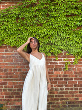 Load image into Gallery viewer, Listen To The Waves Dress
