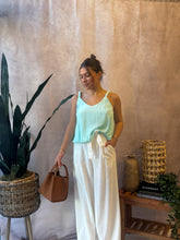 Load image into Gallery viewer, Bubbly Feeling Top
