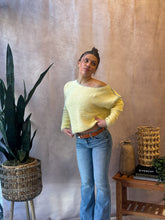 Load image into Gallery viewer, Maddox Contrast Stitch Pullover
