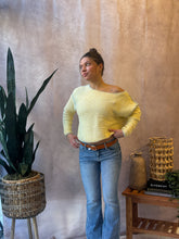 Load image into Gallery viewer, Maddox Contrast Stitch Pullover
