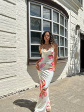 Load image into Gallery viewer, Kauai Kiss Maxi Dress
