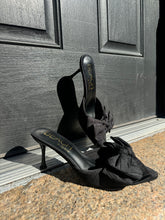 Load image into Gallery viewer, GOLDIE Kitten Heel
