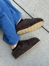 Load image into Gallery viewer, CLAUDE Slip On Mule
