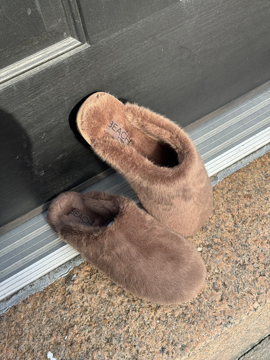 LOUNGE Slipper Mule