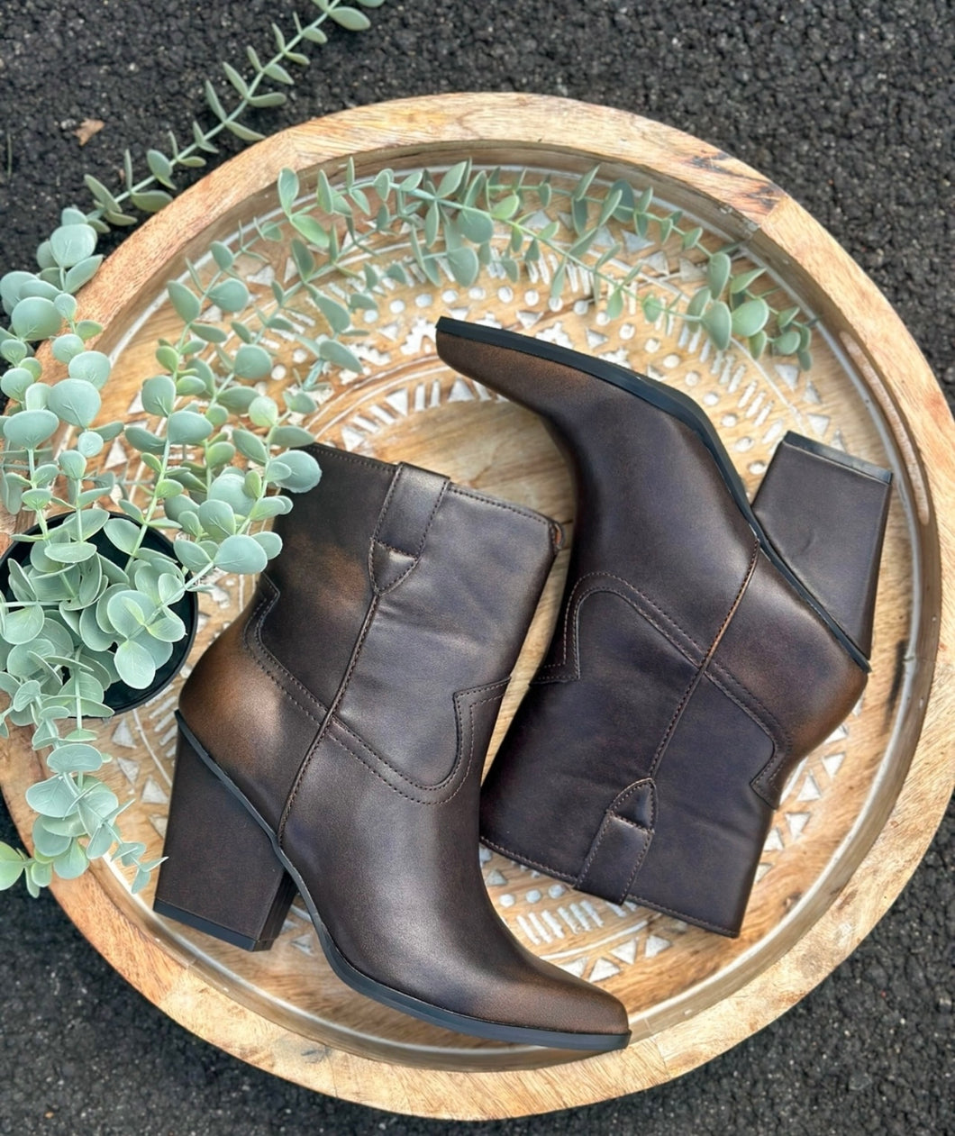 Brooks Vintage Booties