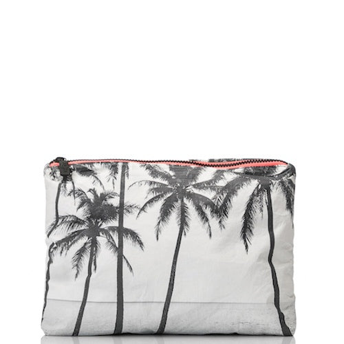 Kalapana Mid Splash Proof Bag